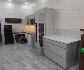 Cải Tạo Căn bếp Cũ Tặng Mẹ - Món Quà Ý Nghĩa Yêu Thương 
